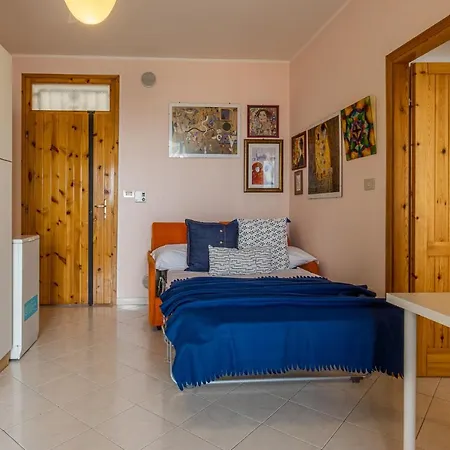 Terrace לידו דליי אסטנסי